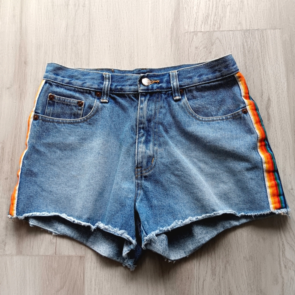Angels Cutoff Jean Shorts Rainbow Stripe Cotton 10" Rise Size 7